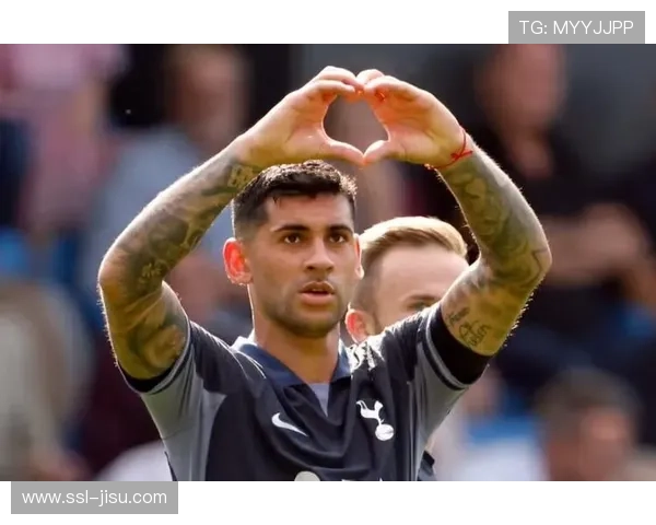 罗梅罗染红离场热刺队长本赛季已累计8黄2红